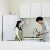 千葉市で水まわりのトラブルにお困りの方へ。トイレ・シンク・洗面台・お風呂、それぞれの水漏れ原因・応急処置・修理費用を設備別にまとめて解説。該当する設備のガイドページへすぐに進めます