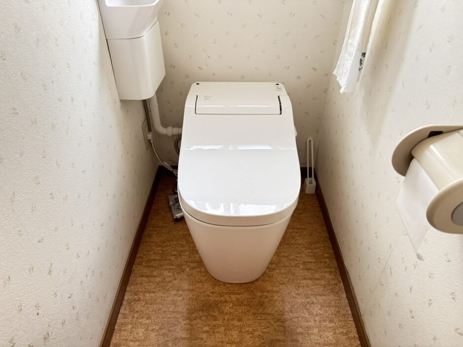 八街市で「水漏れ箇所が分からない」「排水口の悪臭が気になる」「トイレを新しくしたい」という方へ。漏水調査・排水管洗浄・トイレリフォームの3つのサービスについて、依頼するタイミングと費用目安をまとめて解説します